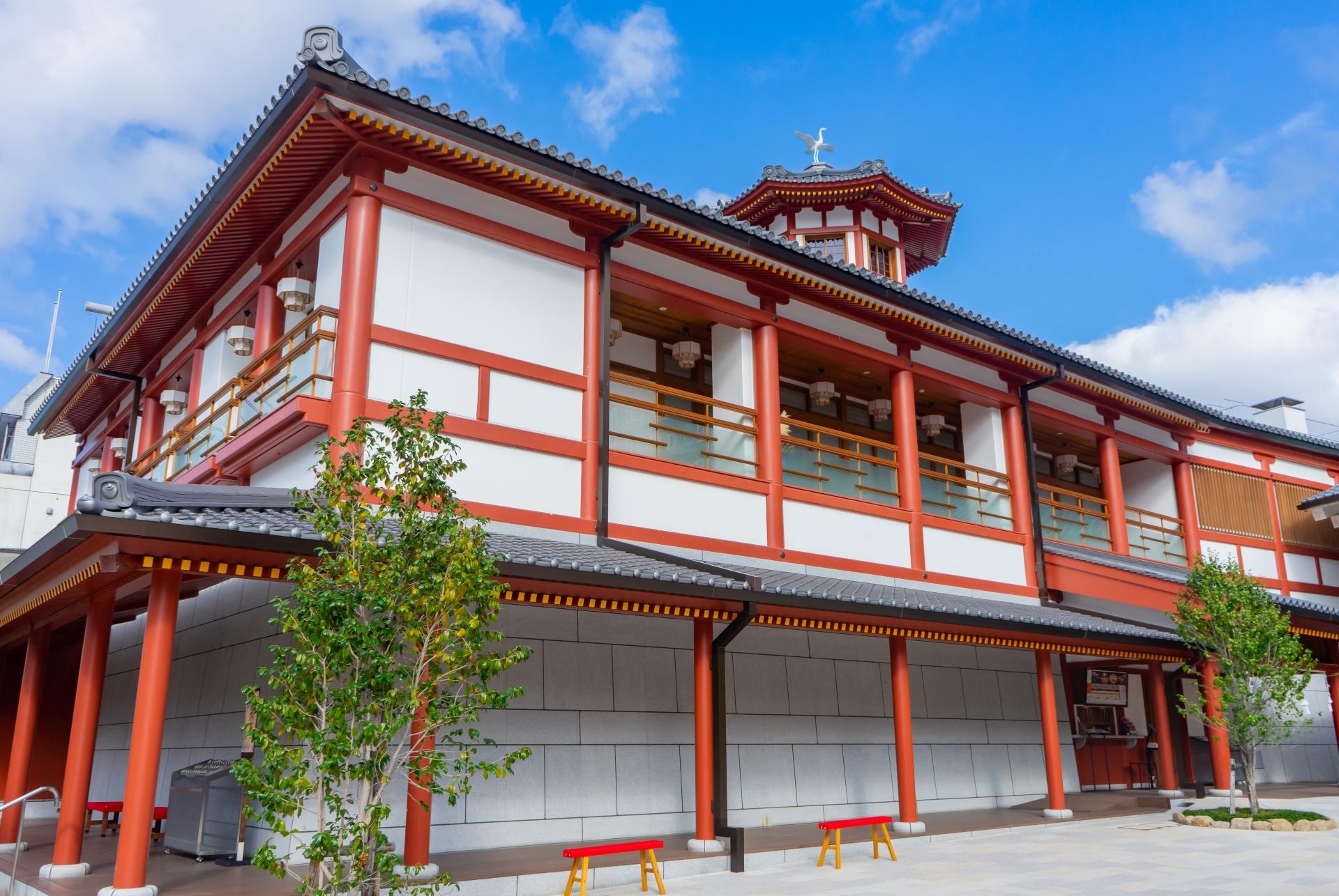 道後温泉本館